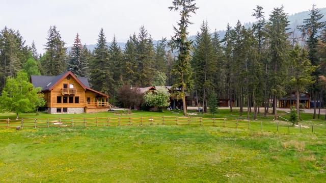 644 Lapp Rd, House detached with 8 bedrooms, 9 bathrooms and null parking in Columbia Shuswap A BC | Image 11
