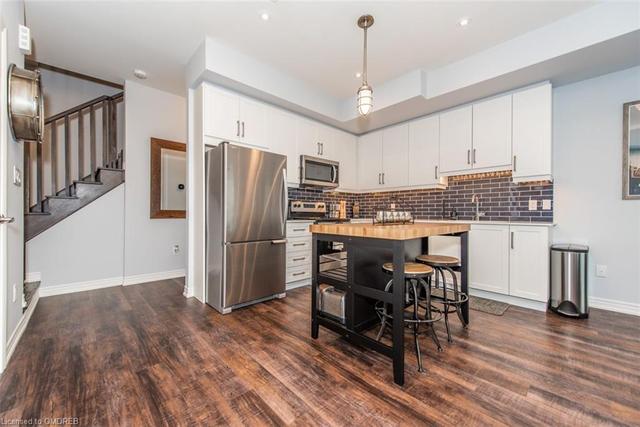 2199 Lillykin Street, House attached with 2 bedrooms, 2 bathrooms and 2 parking in Oakville ON | Image 9