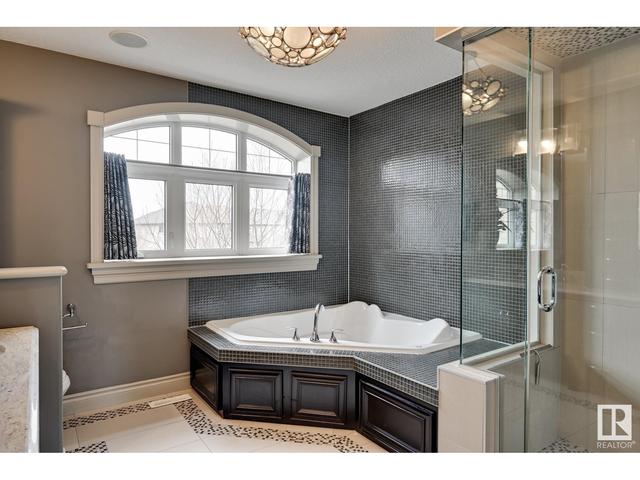 1222 Chahley Ld Nw, House detached with 3 bedrooms, 2 bathrooms and 6 parking in Edmonton AB | Image 41
