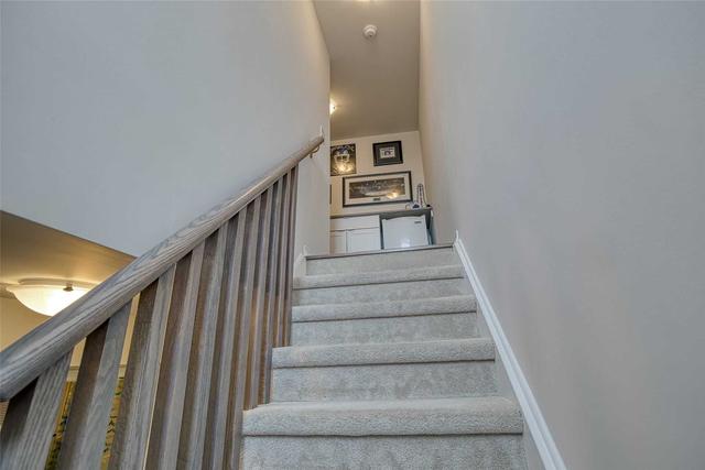 262 - 27 Applewood Lane, Townhouse with 3 bedrooms, 3 bathrooms and 1 parking in Toronto ON | Image 27