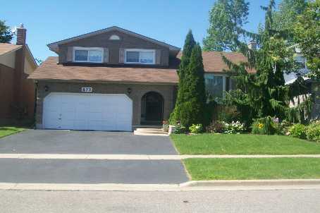 872 Mount Allan Ave, House detached with 3 bedrooms, 3 bathrooms and 3 parking in Oshawa ON | Image 1