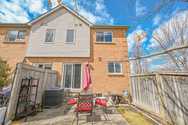 6 - 5530 Glen Erin Dr, Townhouse with 3 bedrooms, 3 bathrooms and 2 parking in Mississauga ON | Image 33