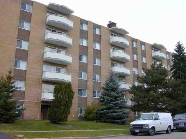 506 - 30 Allanhurst Dr, Condo with 2 bedrooms, 1 bathrooms and null parking in Toronto ON | Image 1