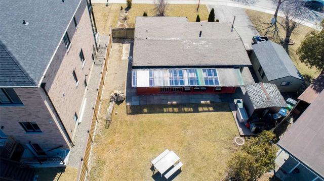7501 Homeside Gdns, House detached with 3 bedrooms, 1 bathrooms and 9 parking in Mississauga ON | Image 33