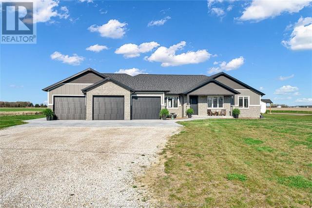 2199 County Rd 31, House detached with 4 bedrooms, 3 bathrooms and null parking in Lakeshore ON | Image 1