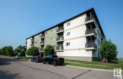 105 - 5302 51 St, Condo with 2 bedrooms, 2 bathrooms and null parking in Bonnyville AB | Card Image