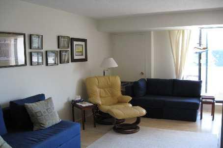 8 Fead St, Condo with 1 bedrooms, 1 bathrooms and 1 parking in Orangeville ON | Image 4