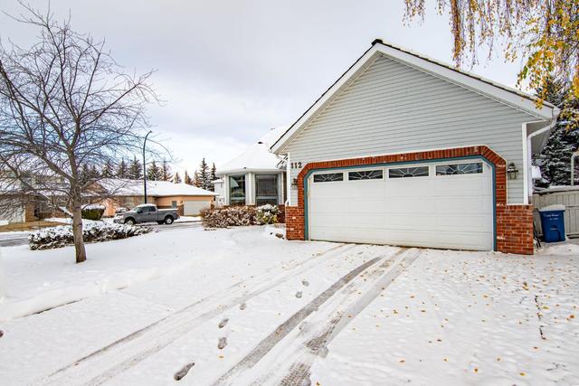 112 Armitage Close, House detached with 4 bedrooms, 3 bathrooms and 4 parking in Red Deer AB | Image 4