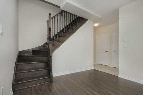 12 - 95 Kayla Cres, Townhouse with 2 bedrooms, 2 bathrooms and 1 parking in Vaughan ON | Image 7