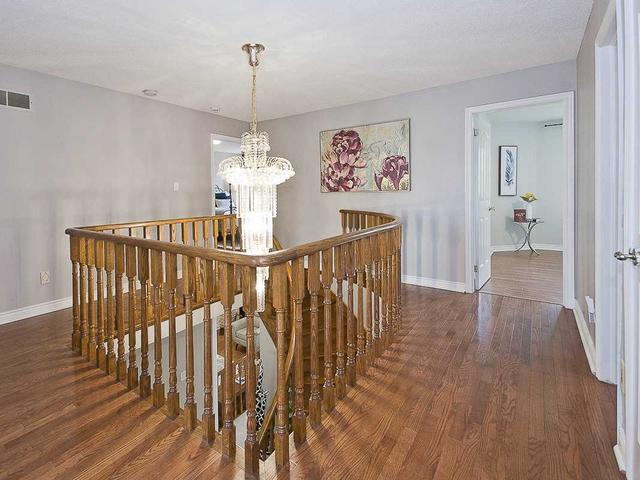 20 Canterbury Crt, House detached with 4 bedrooms, 4 bathrooms and 6 parking in Richmond Hill ON | Image 15