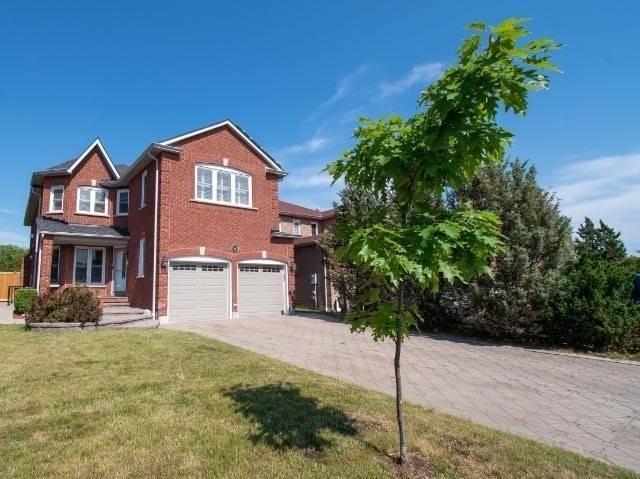 35 Hartrick Pl, House detached with 4 bedrooms, 4 bathrooms and 6 parking in Whitby ON | Image 1