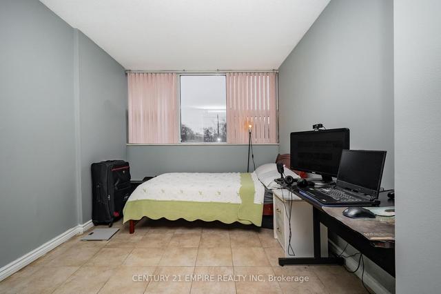 216 - 75 Emmett Ave, Condo with 2 bedrooms, 2 bathrooms and 1 parking in Toronto ON | Image 9