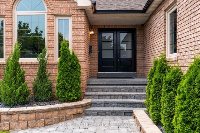 746 Pebble Crt, House detached with 3 bedrooms, 3 bathrooms and 5 parking in Pickering ON | Image 28