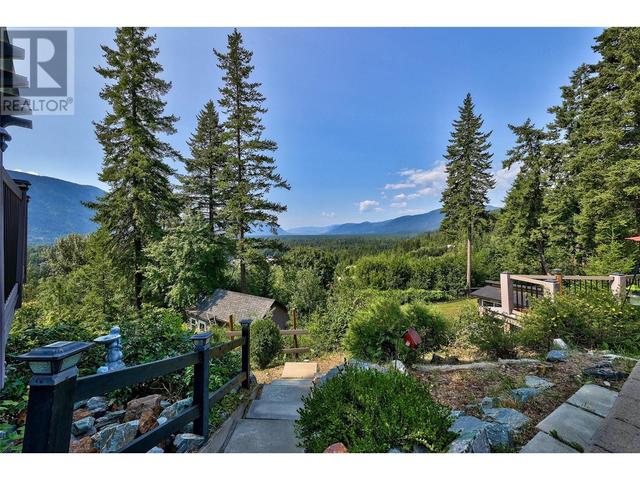 15 - 2481 Squilax Anglemont Road, House detached with 3 bedrooms, 2 bathrooms and 2 parking in Columbia Shuswap F BC | Image 42