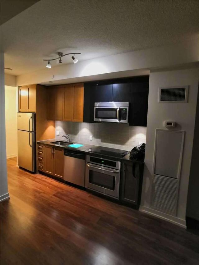 1915 - 98 Lillian St, Condo with 1 bedrooms, 1 bathrooms and 0 parking in Toronto ON | Image 1