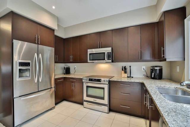 7 - 5972 Turney Dr, Townhouse with 2 bedrooms, 3 bathrooms and 2 parking in Mississauga ON | Image 3