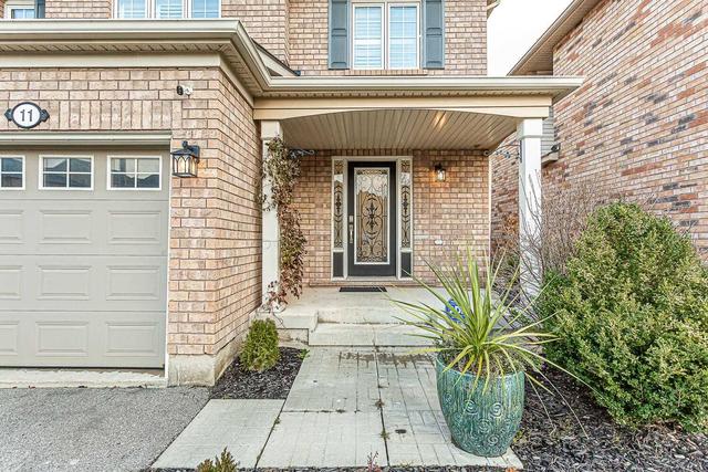 11 Chudleigh Ave, House detached with 4 bedrooms, 3 bathrooms and 6 parking in Brampton ON | Image 12