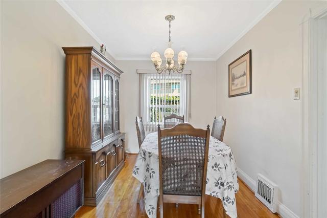 715 Old Weston Rd, House semidetached with 3 bedrooms, 2 bathrooms and 2 parking in Toronto ON | Image 26