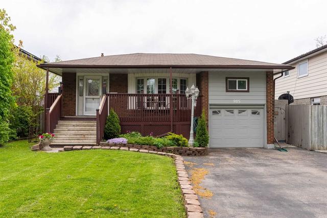 985 Hawthorne Crt, House detached with 2 bedrooms, 2 bathrooms and 5 parking in Oshawa ON | Card Image