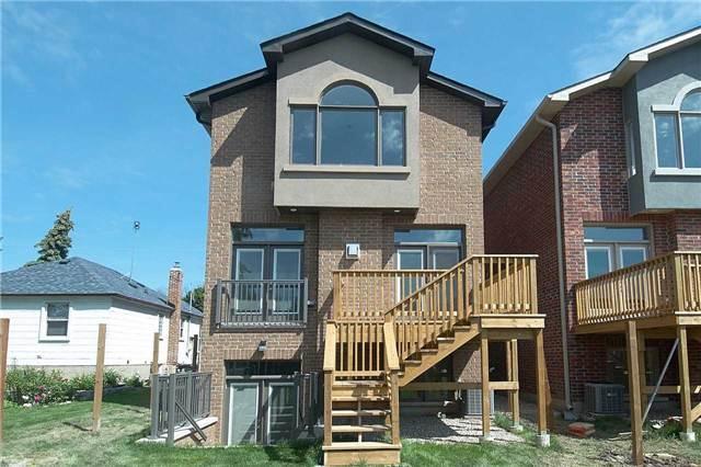 801 Glencairn Ave, House detached with 3 bedrooms, 4 bathrooms and 2 parking in Toronto ON | Image 19