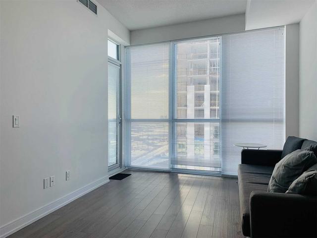 1801 - 20 Thomas Riley Rd, Condo with 1 bedrooms, 1 bathrooms and 1 parking in Toronto ON | Image 12