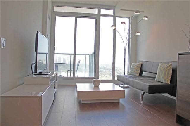 3106 - 121 Mcmahon Dr, Condo with 1 bedrooms, 1 bathrooms and 1 parking in Toronto ON | Image 6