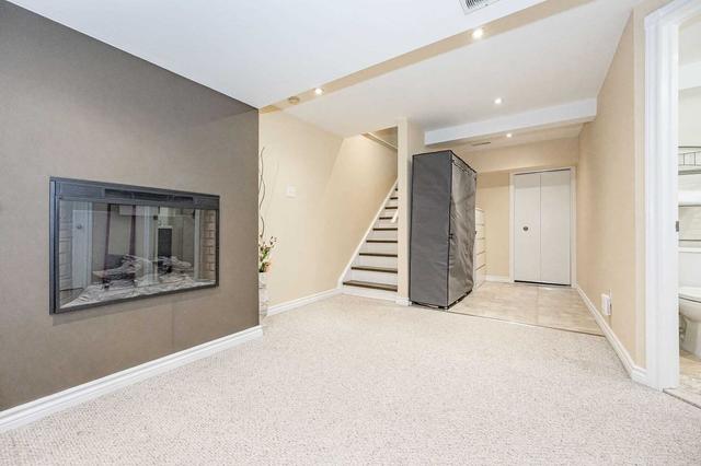 180 Bridlewreath St, House detached with 3 bedrooms, 3 bathrooms and 3 parking in Kitchener ON | Image 25