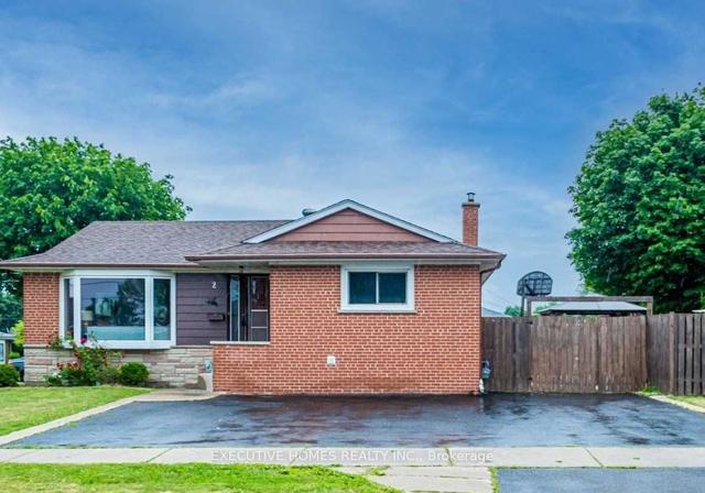 2 Milner Rd, House detached with 3 bedrooms, 3 bathrooms and 4 parking in Brampton ON | Image 1