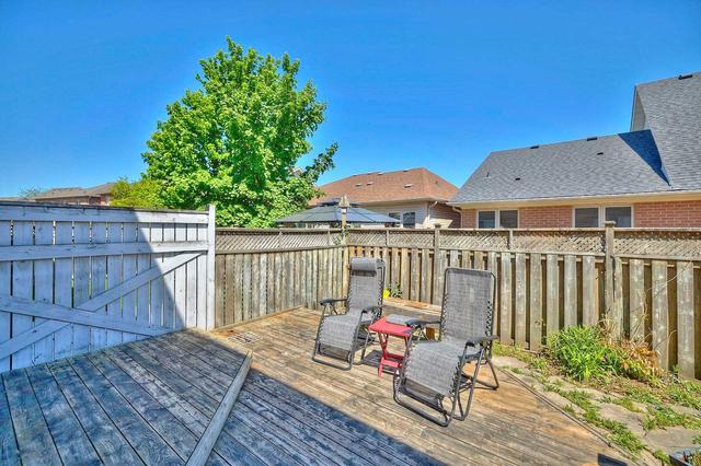 36 Robertson Rd, House semidetached with 3 bedrooms, 4 bathrooms and 3 parking in Niagara on the Lake ON | Image 15