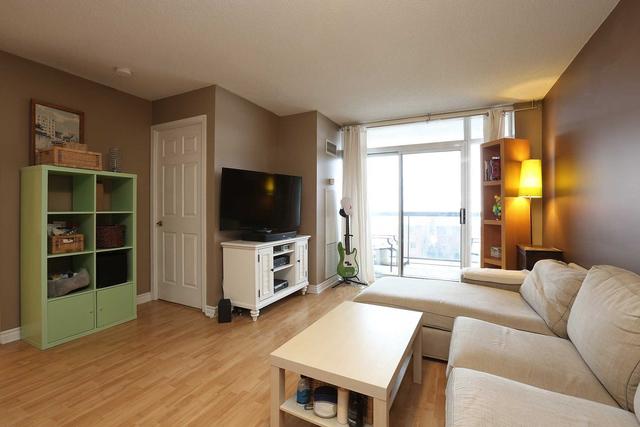 332 - 18 Mondeo Dr, Condo with 1 bedrooms, 1 bathrooms and 1 parking in Toronto ON | Image 6