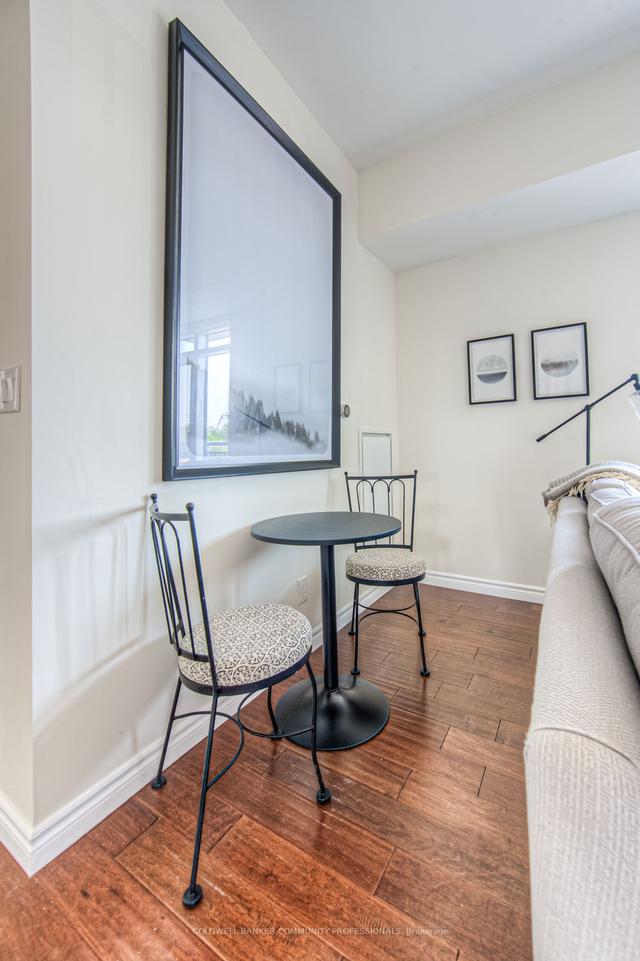 501 - 34 Plains Rd E, Condo with 2 bedrooms, 1 bathrooms and 1 parking in Burlington ON | Image 9