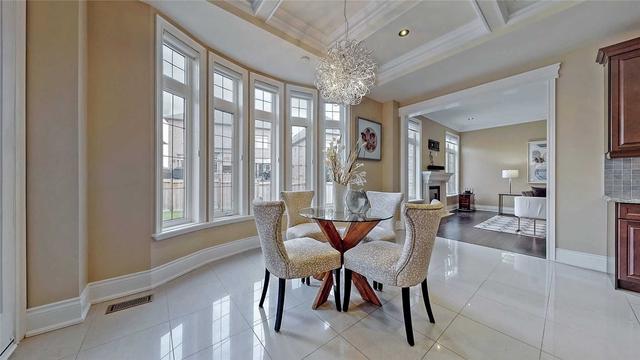 176 Orleans Circ, House detached with 5 bedrooms, 6 bathrooms and 7 parking in Vaughan ON | Image 5