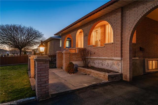 92 Winter Avenue, House detached with 4 bedrooms, 2 bathrooms and 4 parking in Cambridge ON | Image 47