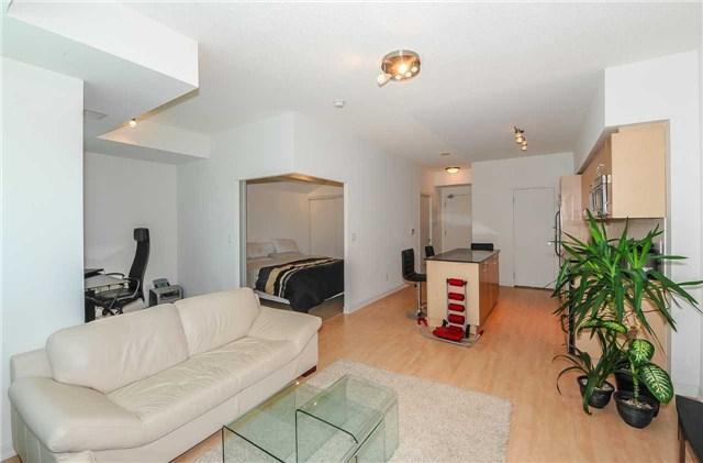 1405 - 55 East Liberty St, Condo with 1 bedrooms, 1 bathrooms and 1 parking in Toronto ON | Image 7