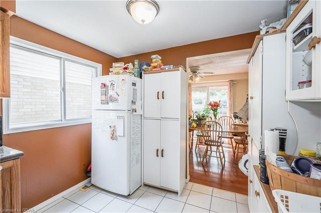 110 Cole Road, House detached with 3 bedrooms, 2 bathrooms and 3 parking in Guelph ON | Image 9