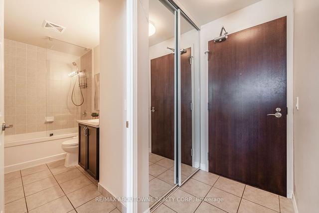 2317 - 339 Rathburn Rd W, Condo with 2 bedrooms, 2 bathrooms and 1 parking in Mississauga ON | Image 25