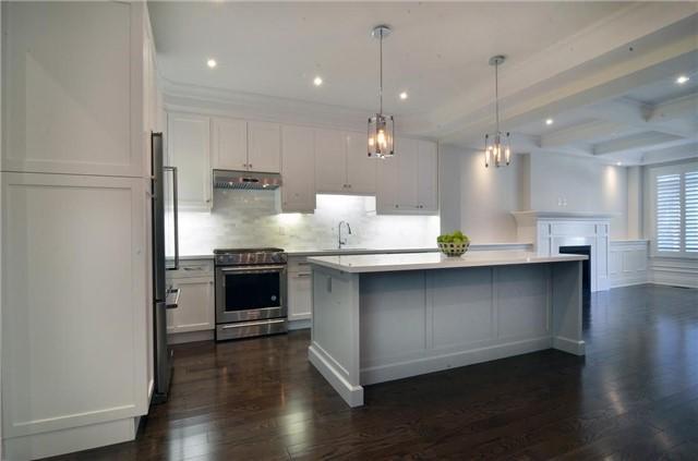 19B Alan Ave, House detached with 4 bedrooms, 4 bathrooms and 2 parking in Toronto ON | Image 4