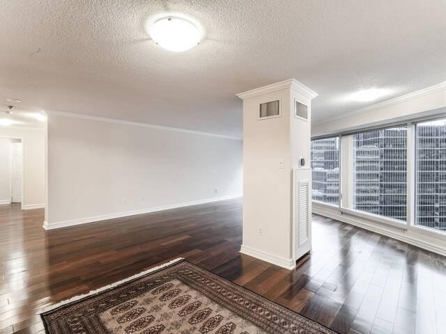 1607 - 33 University Ave, Condo with 2 bedrooms, 2 bathrooms and 1 parking in Toronto ON | Image 7