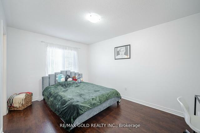 12 Ridgehaven Crt, House detached with 4 bedrooms, 5 bathrooms and 6 parking in Brampton ON | Image 11