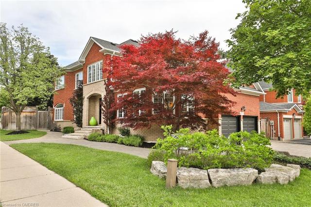 2009 Highridge Court, House detached with 4 bedrooms, 2 bathrooms and 7 parking in Oakville ON | Image 1
