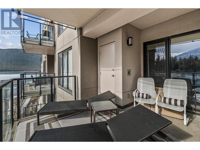 702 - 326 Mara Lake Lane, Condo with 3 bedrooms, 3 bathrooms and 2 parking in Sicamous BC | Image 40