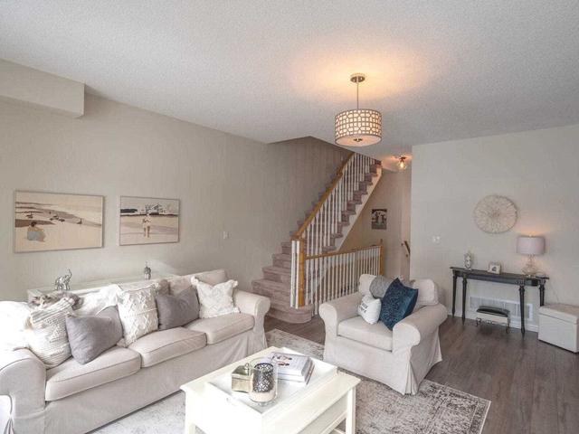 66 - 1056 On Bogart Circ, Townhouse with 3 bedrooms, 3 bathrooms and 2 parking in Newmarket ON | Image 23