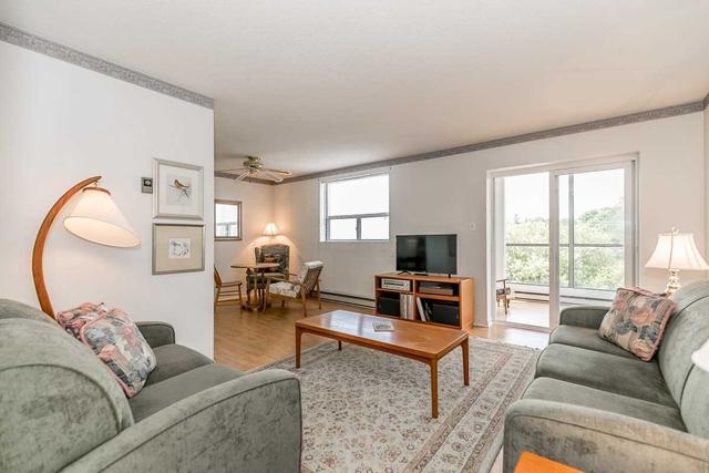 404 - 291 Blake St, Condo with 2 bedrooms, 2 bathrooms and 2 parking in Barrie ON | Image 5