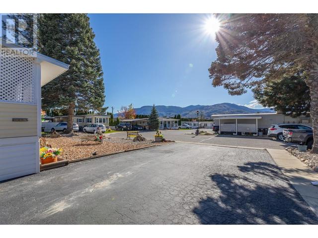 88 - 98 0kanagan Avenue E, House other with 3 bedrooms, 1 bathrooms and 2 parking in Penticton BC | Image 31