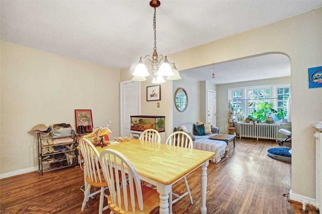 40 & 42 Strathgowan Ave, House detached with 4 bedrooms, 4 bathrooms and 4 parking in Toronto ON | Image 37