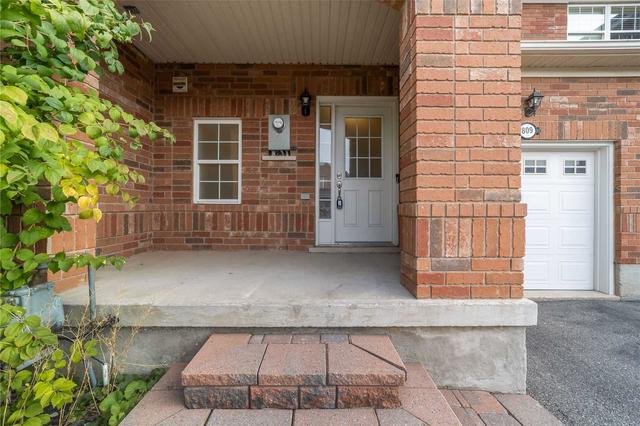 809 Stark Circ, House attached with 3 bedrooms, 3 bathrooms and 3 parking in Milton ON | Image 36