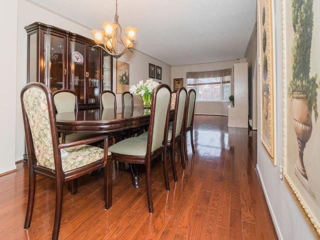 Th 12 - 12 Leah Cres, Townhouse with 3 bedrooms, 4 bathrooms and 3 parking in Vaughan ON | Image 3