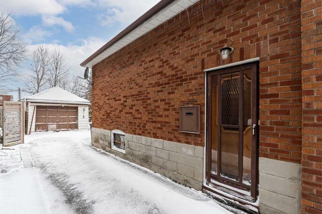 112 George St, House detached with 2 bedrooms, 2 bathrooms and 5 parking in Toronto ON | Image 31