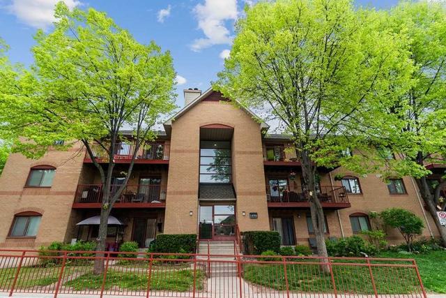 134 - 1496 Pilgrims Way, Condo with 2 bedrooms, 1 bathrooms and 2 parking in Oakville ON | Image 1