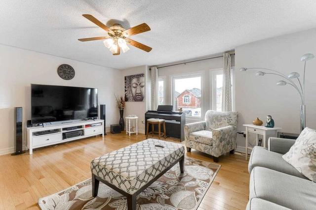 3738 Althorpe Circ, House detached with 4 bedrooms, 4 bathrooms and 4 parking in Mississauga ON | Image 11
